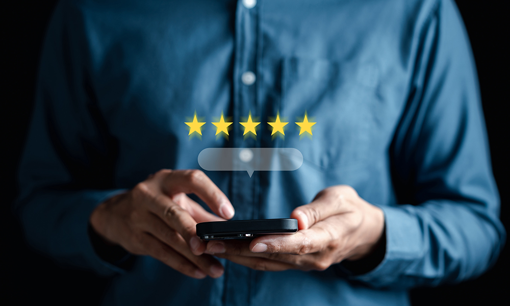 Customer review satisfaction feedback survey concept, User give rating to service experience on online application, Customer can evaluate quality of service leading to reputation ranking of business.